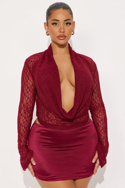 I Don't Chase Lace Blouse - Burgundy