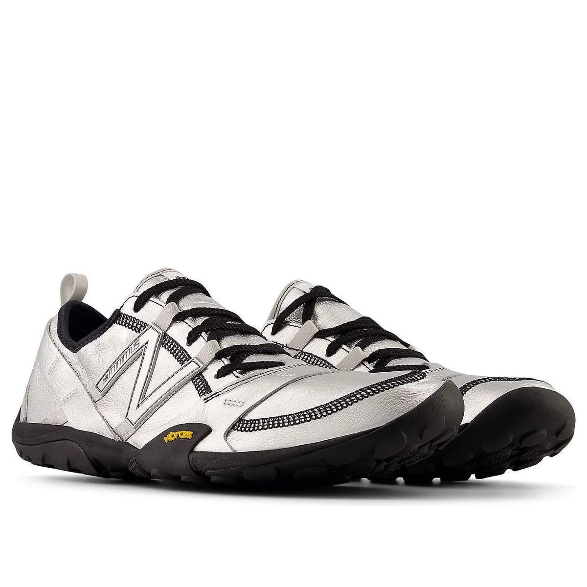 New Balance MT10 'Light Metallic Silver Black' MT10O8SW